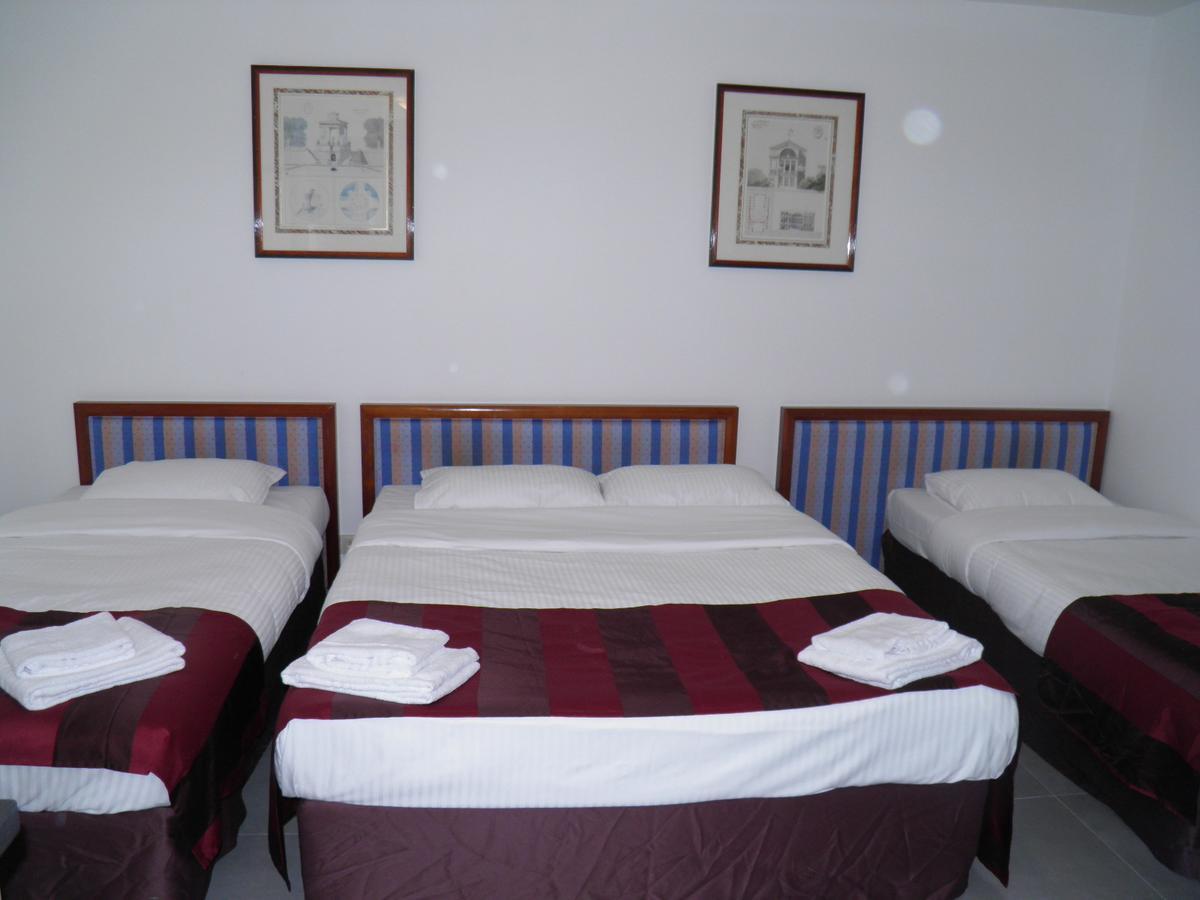 Holidays Apart-Hotel Anderlecht Esterno foto