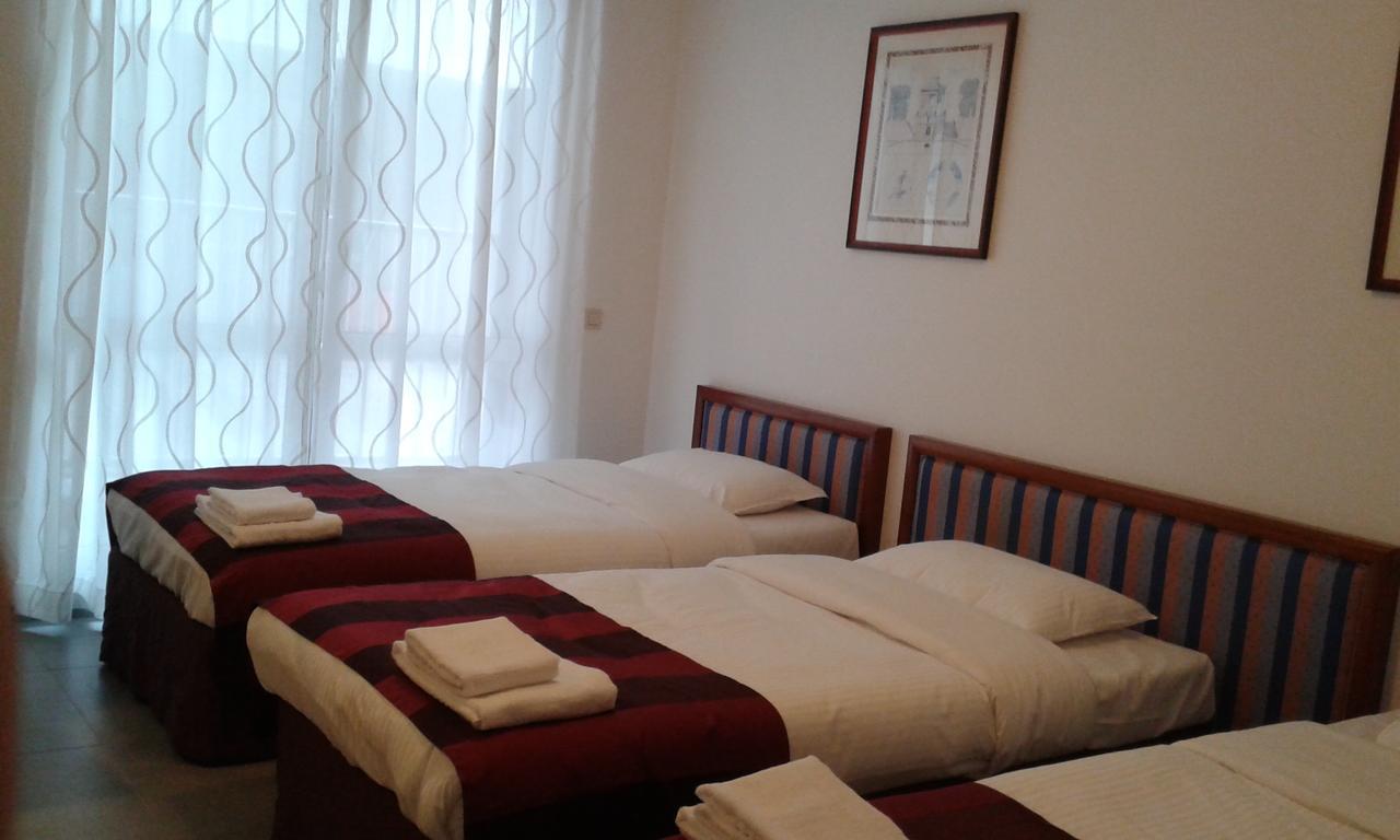 Holidays Apart-Hotel Anderlecht Esterno foto